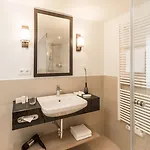 Hotel Althoff Fuerstenhof 5*