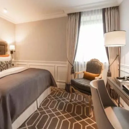 Althoff Fuerstenhof Hotel 5*
