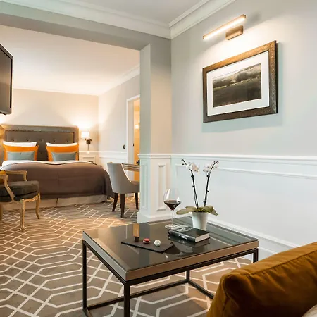 Otel Althoff Fuerstenhof