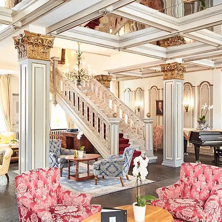 Отель Althoff Fuerstenhof 5*